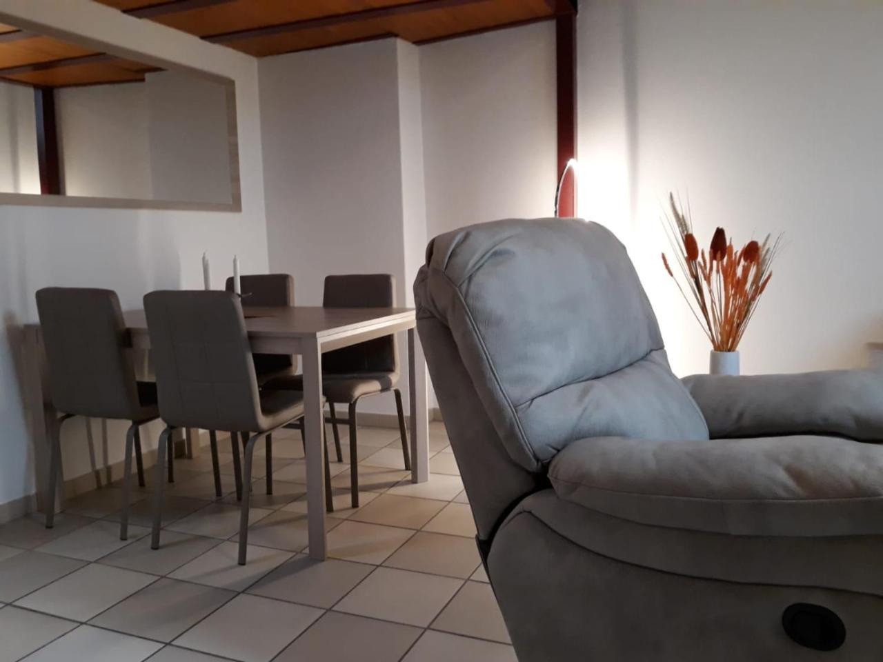 Holidays Homes Il Folletto Quartino Exterior photo